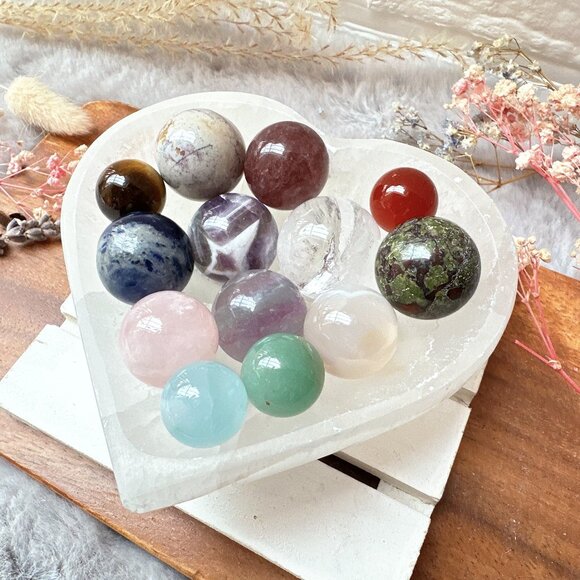 Beautiful Selenite Heart Bowl with Mini Crystal Spheres Bundle Gift Set - Picture 1 of 9
